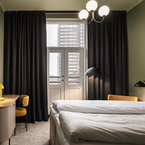 Kamer met een Queen Size Bed